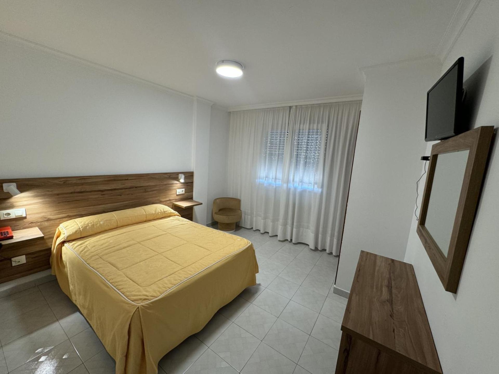 Hotel Hermida 5000 Villanueva De Arosa Exterior photo