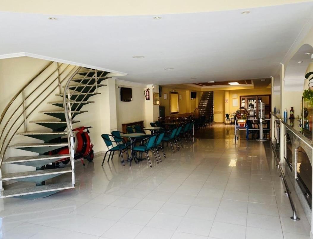 Hotel Hermida 5000 Villanueva De Arosa Exterior photo